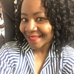 Meet your Posher, Vivian